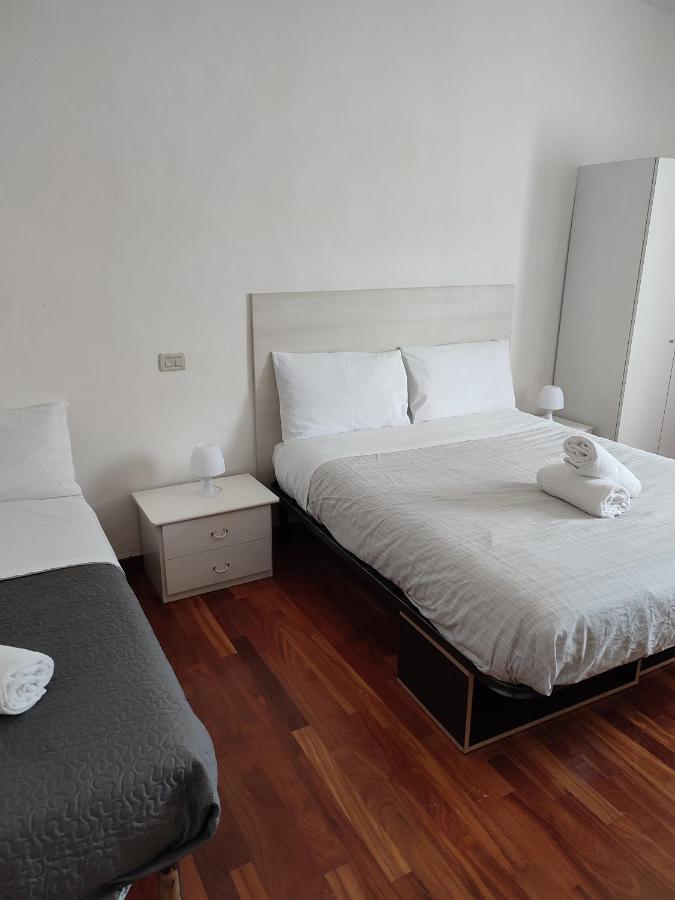 Le Golosine Fiera Rooms Verona Bagian luar foto